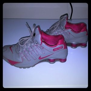 Nike Shox size 8, pink and grey